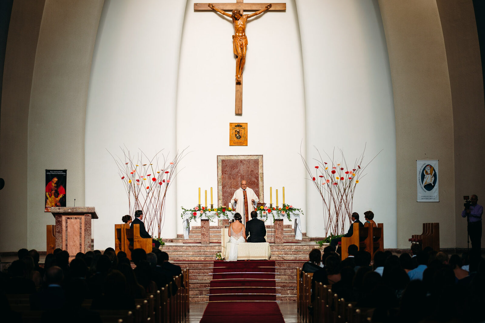 Marianne y José Luis — Matrimonio en la Catedral de Chillán