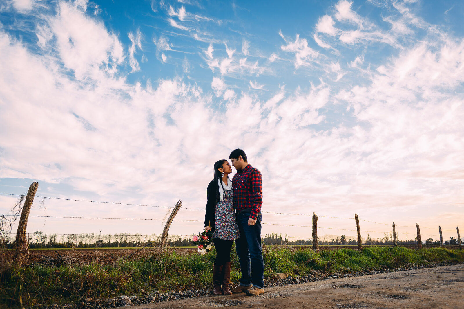 Nadia y Francisco — Engagement en Ñuble Alto, Chillán